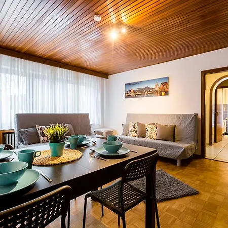 Apart2stay Apartment *